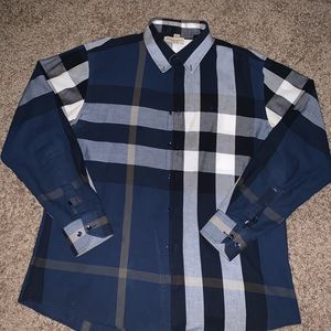 Long sleeve Burberry button up❕